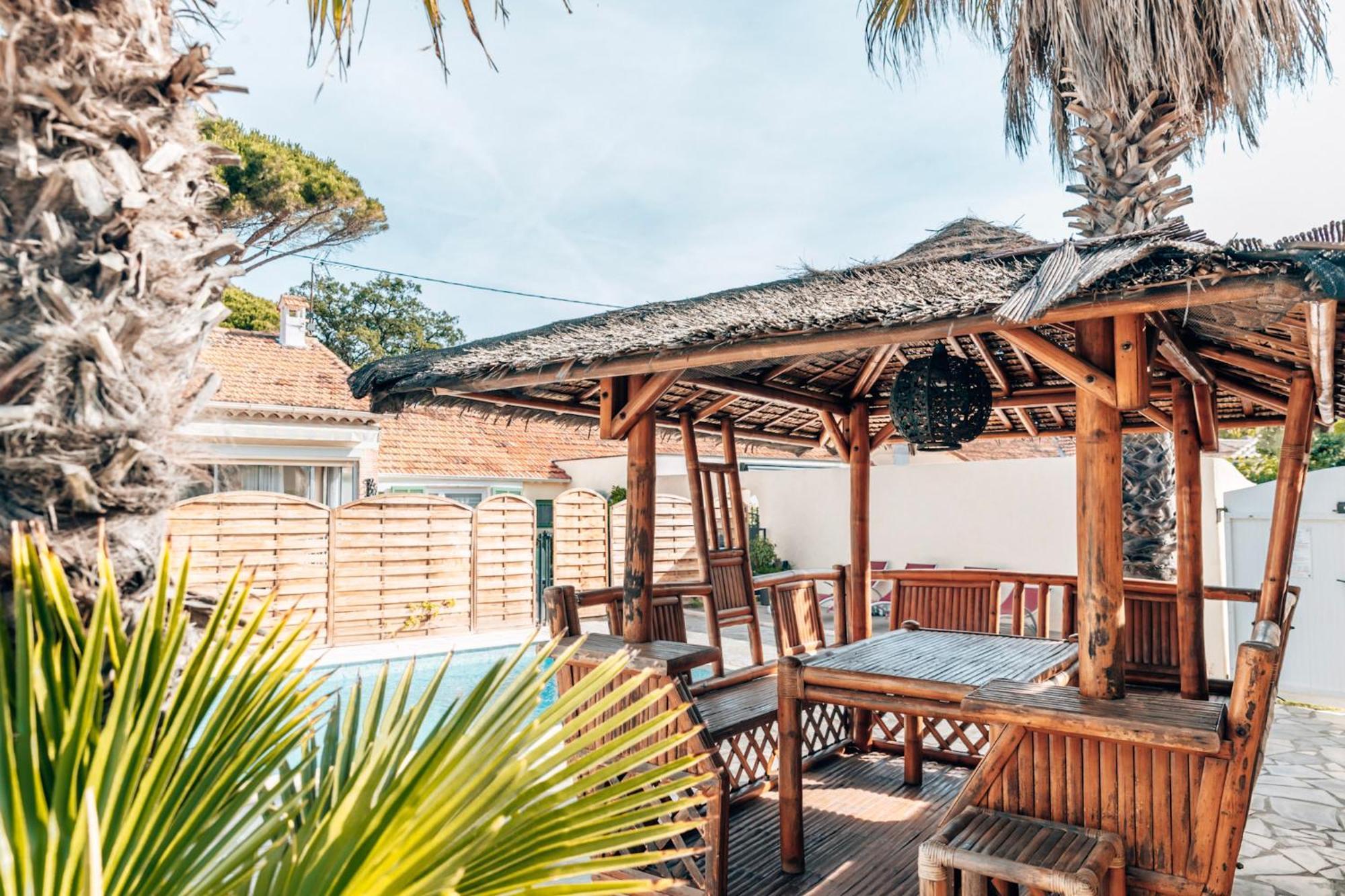 Reve D'Azur, Mazet En Bord De Mer, Parking, Piscine Partagee, Terrasse Bbq & Draps Inclus La Nartelle, 1 Salon, 1 Chambre, 1 Cuisine , 1 Sdb Sainte-Maxime Exterior foto